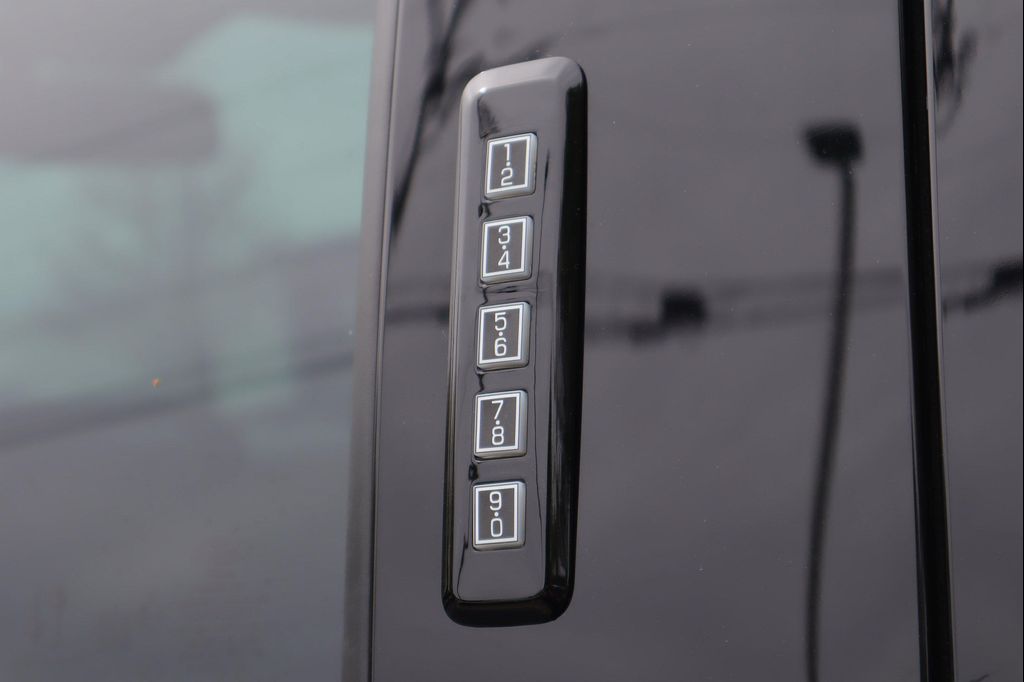 2026 FORD F-250 PLATINUM 缩略图 36