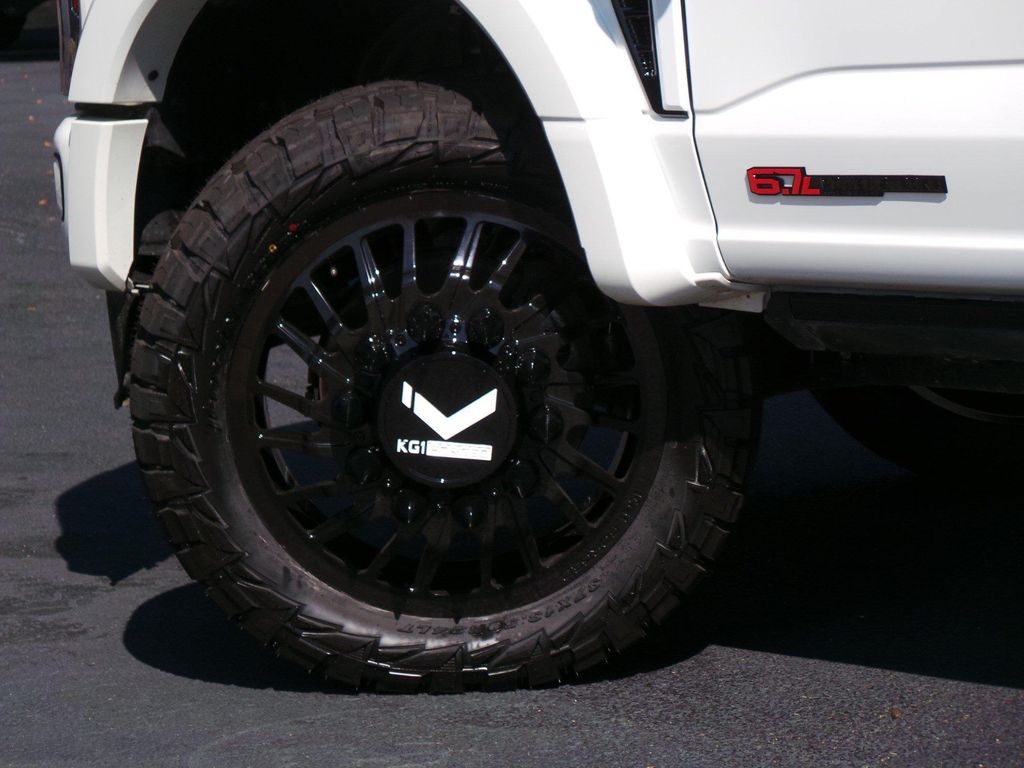 2024 FORD F-450 LIMITED — миниатюра 35