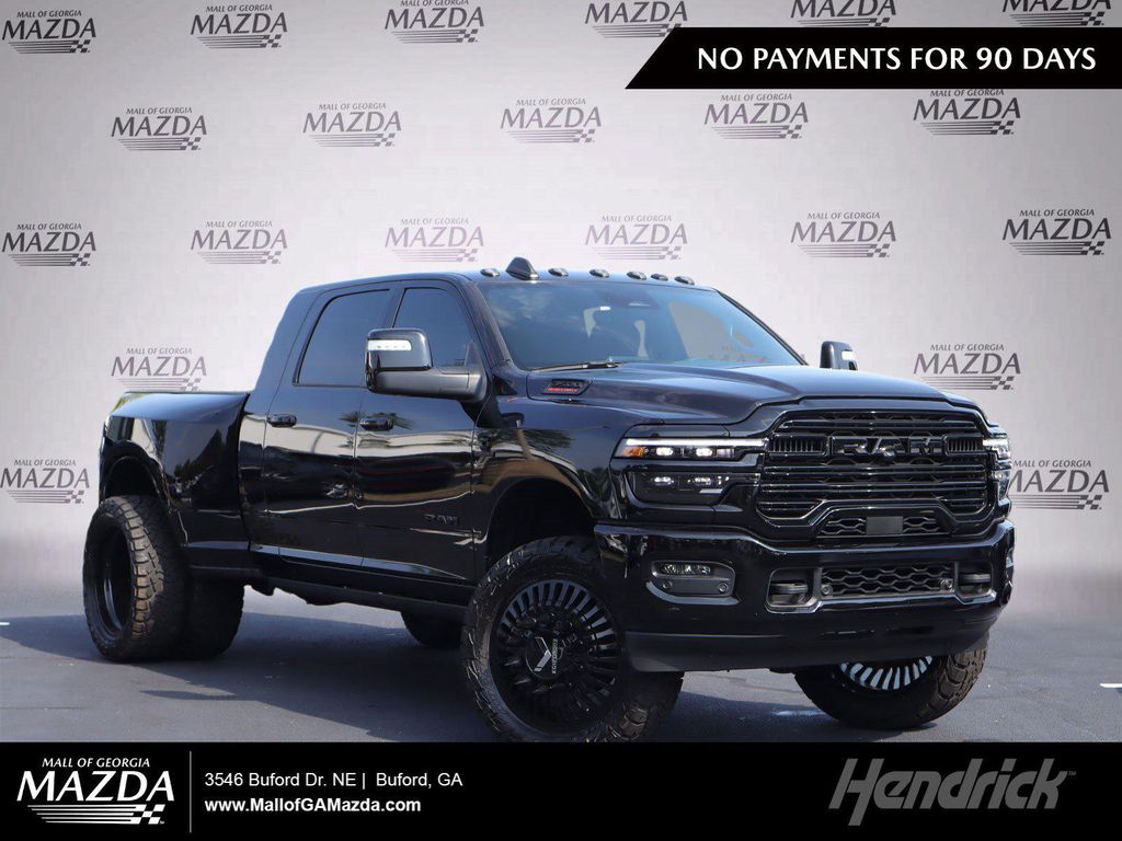 صورة 1 لـ 2026 RAM 3500 LARAMIE MEGA CAB 4X4 6'4' BOX