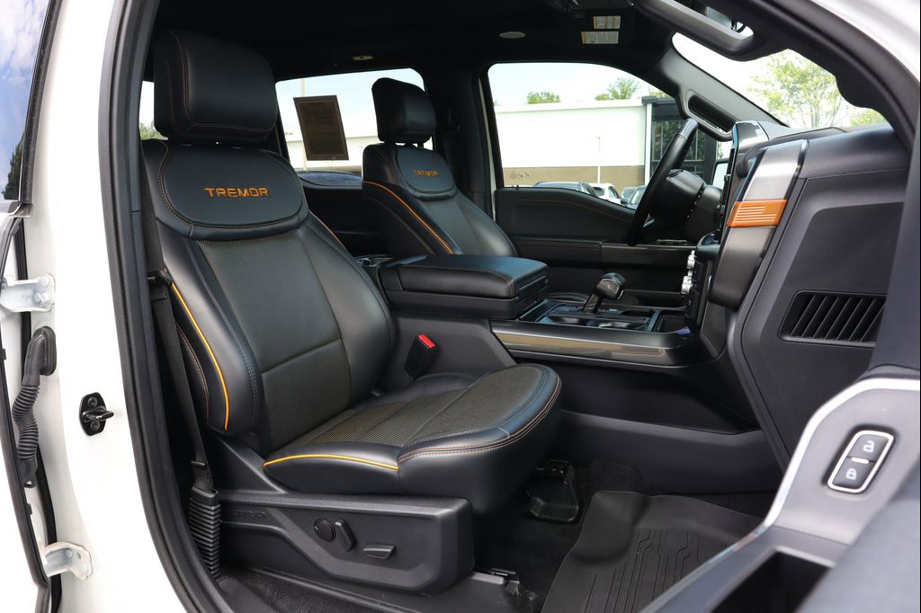 صورة مصغرة 28 لـ 2023 FORD F-150 TREMOR