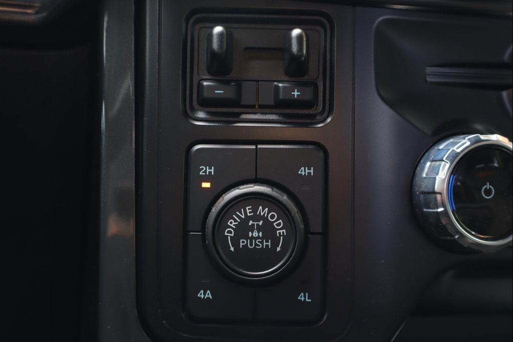 صورة مصغرة 25 لـ 2023 FORD F-150 TREMOR