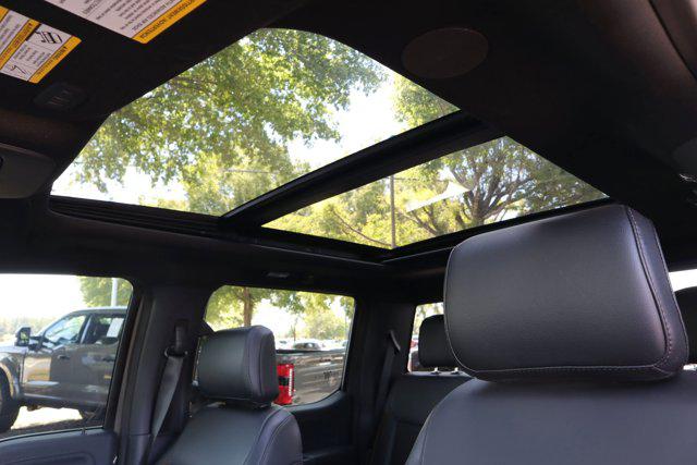 FORD F-150 LARIAT - 8