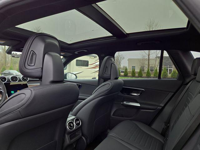 2026 Mercedes-BENZ GLC — миниатюра 27