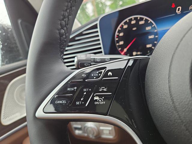 2026 Mercedes-BENZ GLE — миниатюра 19