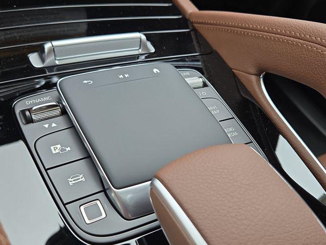 2026 Mercedes-BENZ GLE — миниатюра 16