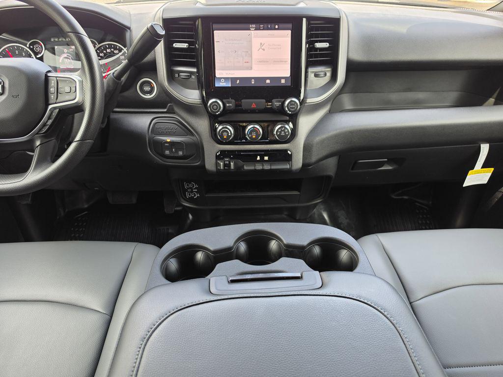 2026 RAM 2500 TRADESMAN CREW CAB 4X4 6'4' BOX 缩略图 14