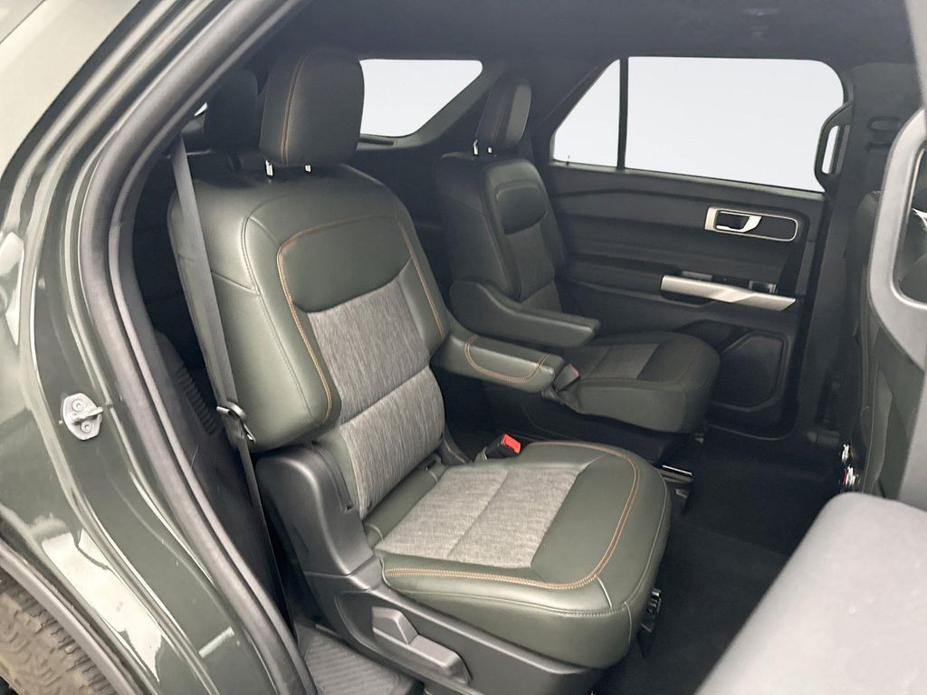 صورة مصغرة 18 لـ 2022 FORD EXPLORER TIMBERLINE