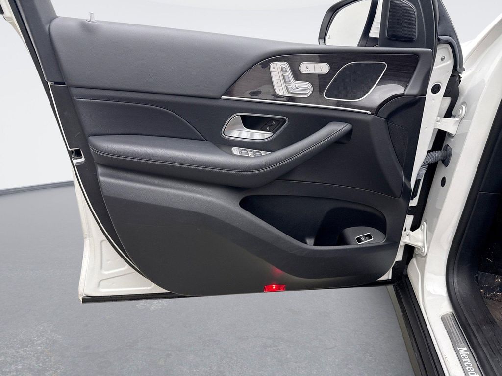 MERCEDES-BENZ GLE-CLASS - 9