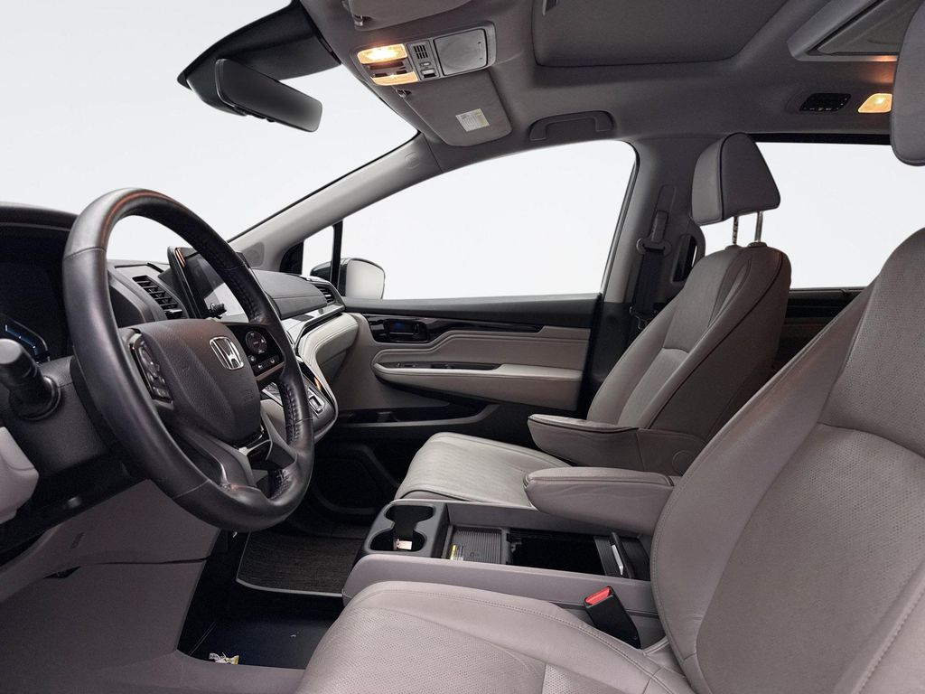 صورة 9 لـ 2024 Honda ODYSSEY ELITE