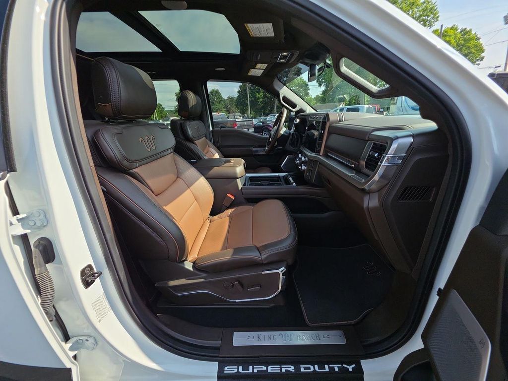 صورة 8 لـ 2024 FORD F-350 KING RANCH