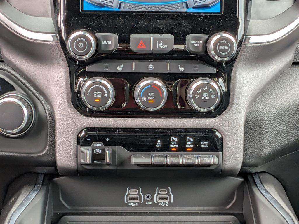 صورة مصغرة 23 لـ 2026 RAM 1500 BIG HORN/LONE STAR