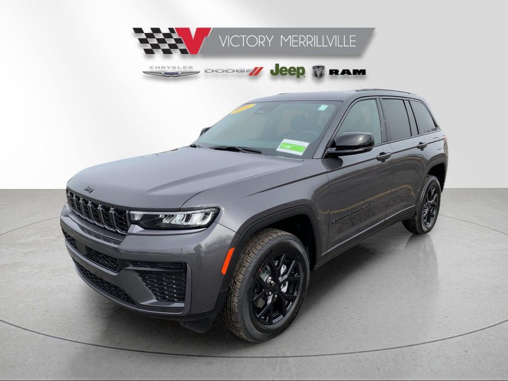 New 2026 Jeep Grand Cherokee Altitude