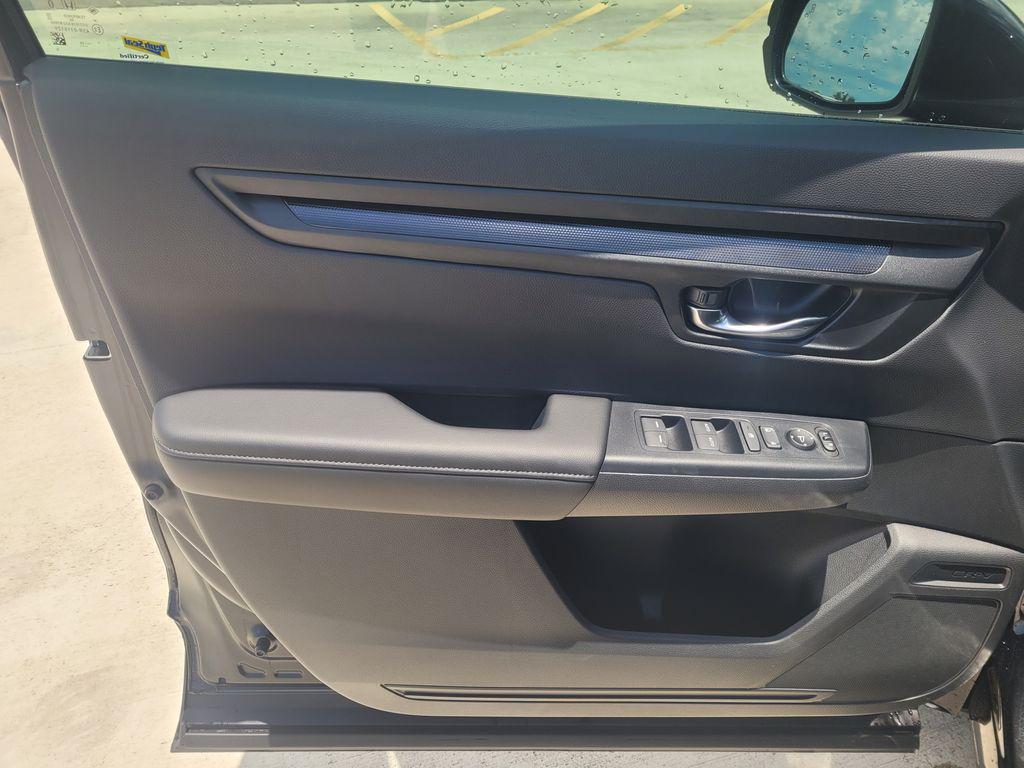 2026 Honda CR-V EX 2WD thumbnail 16