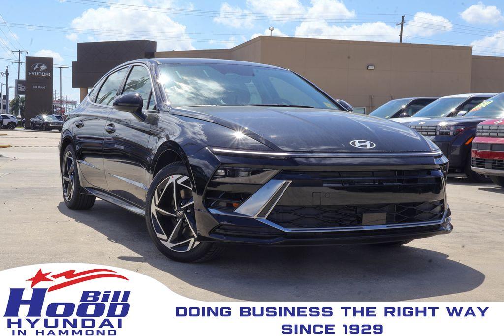 New 2026 Hyundai SONATA SEL Sport