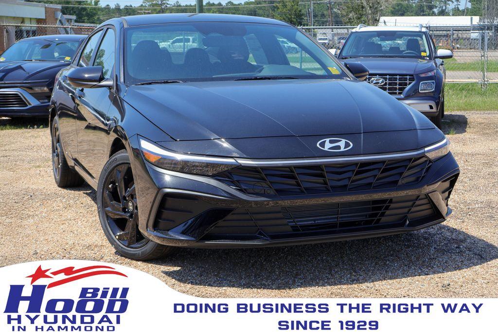 New 2026 Hyundai ELANTRA SEL Sport