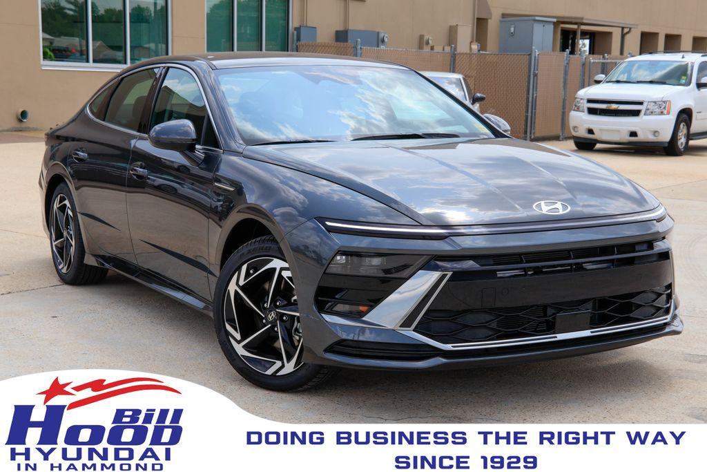 New 2026 Hyundai SONATA SEL Sport