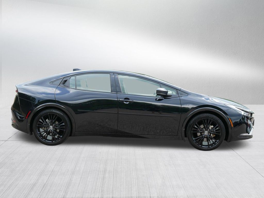 2026 Toyota PRIUS L 照片 8