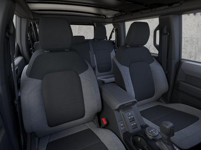 FORD BRONCO - 10