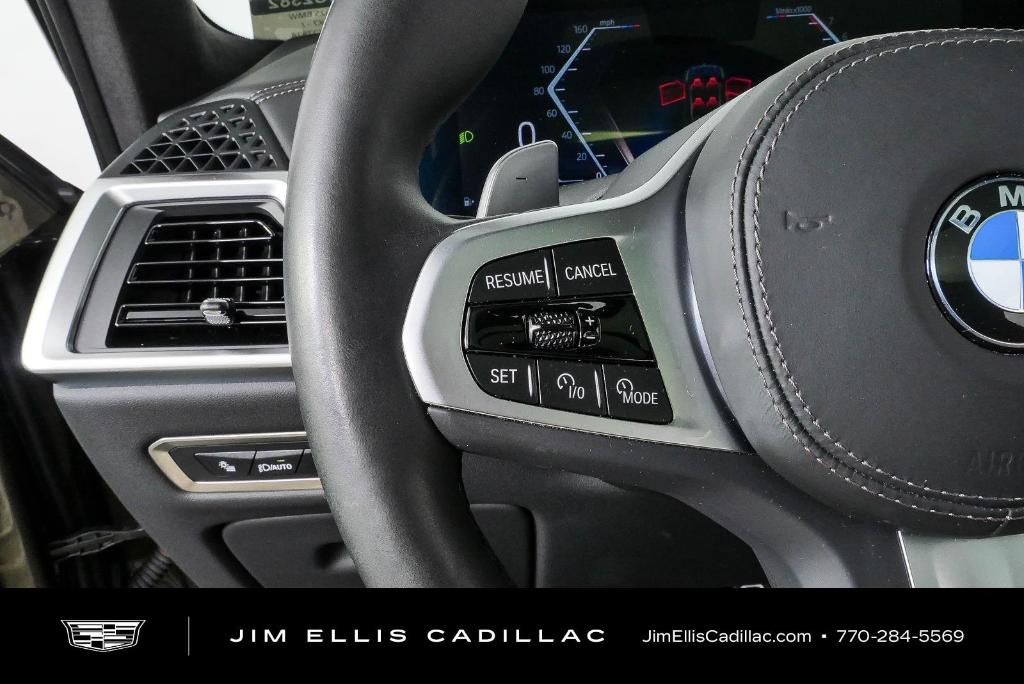 صورة 10 لـ 2025 BMW X7 XDRIVE40I