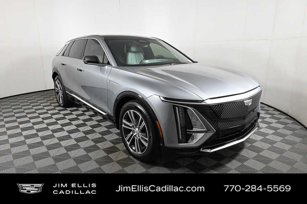 New 2026 Cadillac LYRIQ Luxury