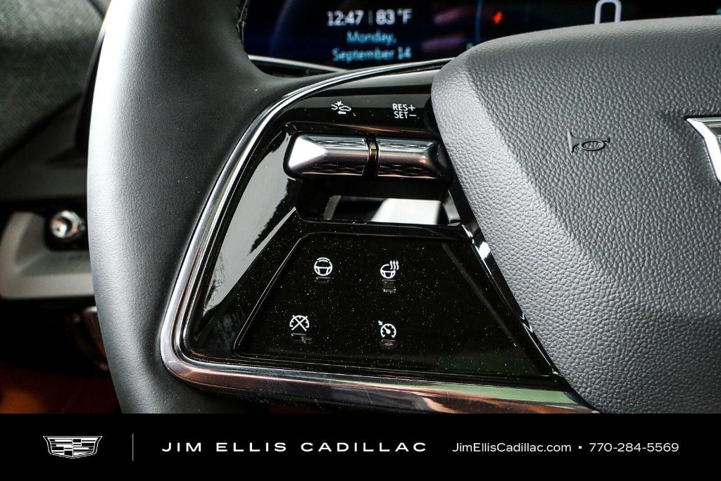 2027 Cadillac OPTIQ PREMIUM SPORT — миниатюра 11