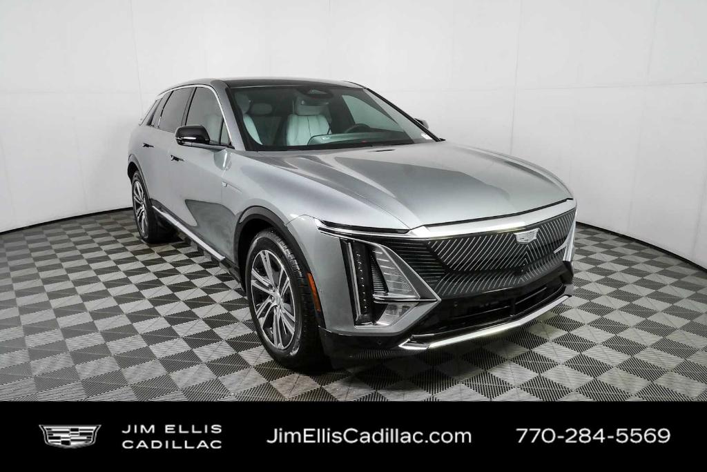 New 2026 Cadillac LYRIQ Luxury