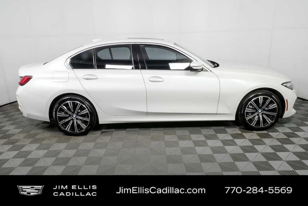 2025 BMW 330 I XDRIVE photo 2