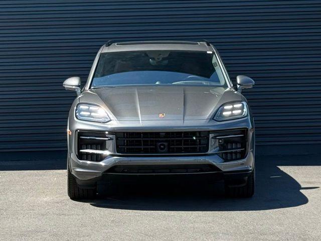 PORSCHE CAYENNE - 10