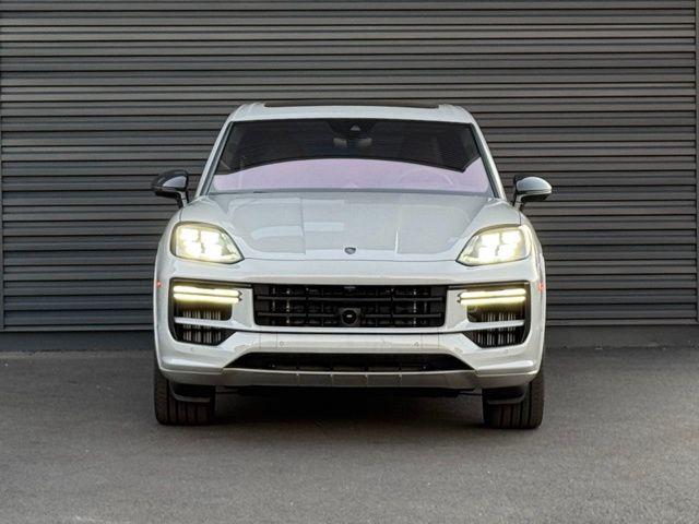 PORSCHE CAYENNE - 10