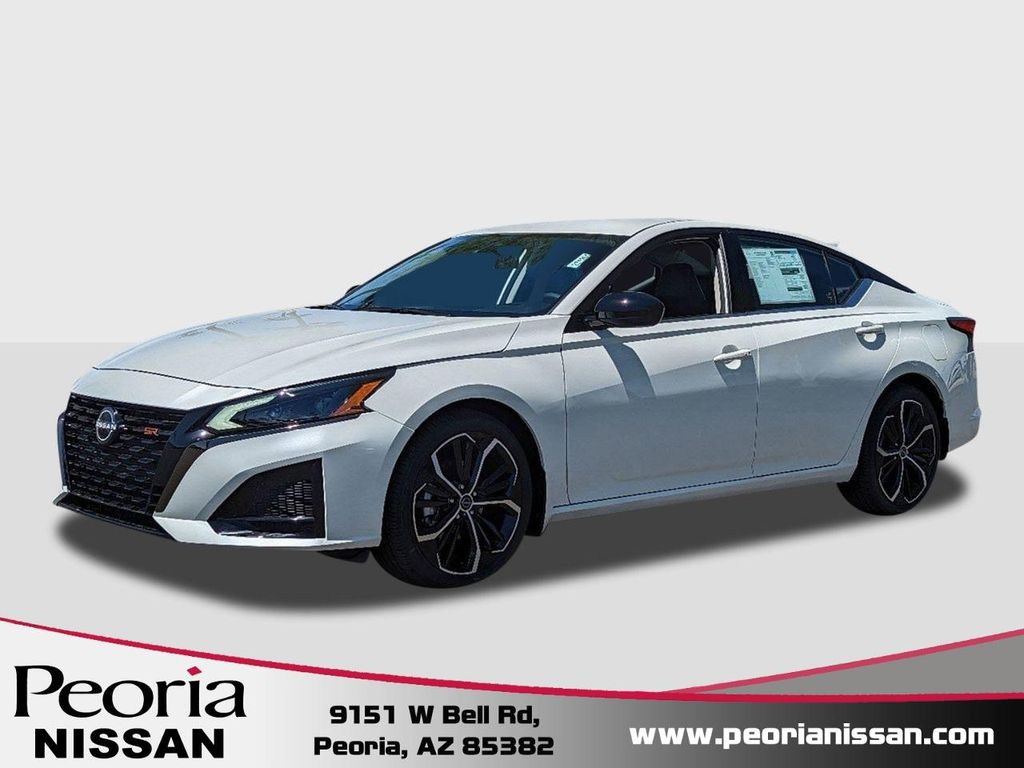 New 2026 Nissan Altima SR FWD