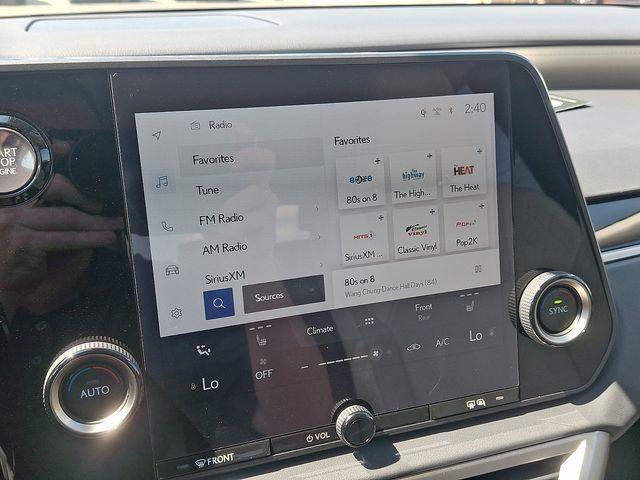 صورة 16 لـ 2024 Lexus RX 350 350