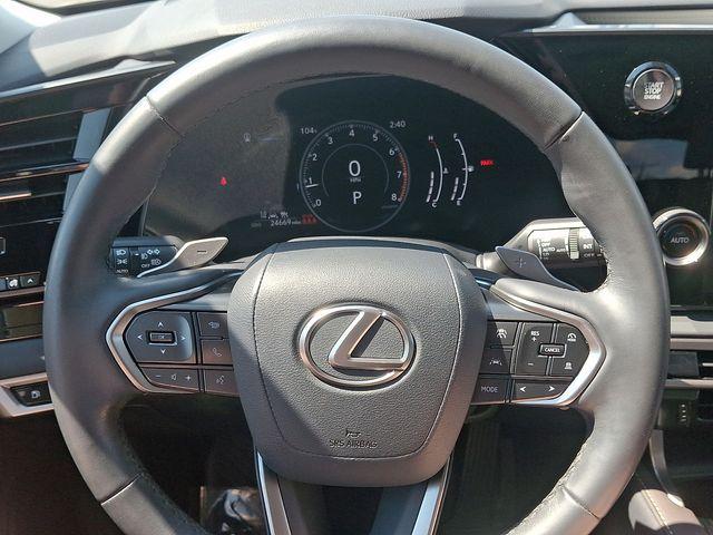 صورة 18 لـ 2024 Lexus RX 350 350