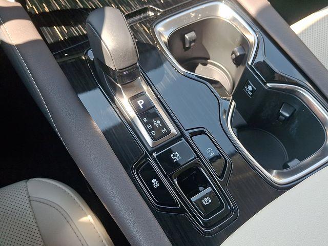 صورة 13 لـ 2024 Lexus RX 350 350