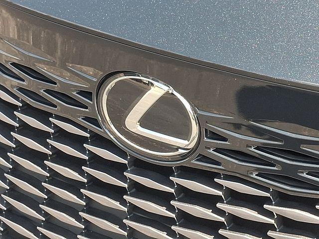 صورة 32 لـ 2024 Lexus RX 350 350