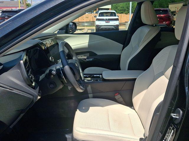 صورة 12 لـ 2024 Lexus RX 350 350