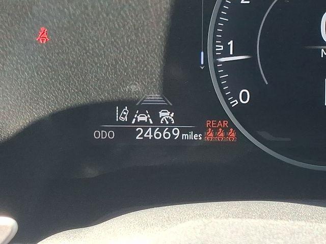 صورة 19 لـ 2024 Lexus RX 350 350