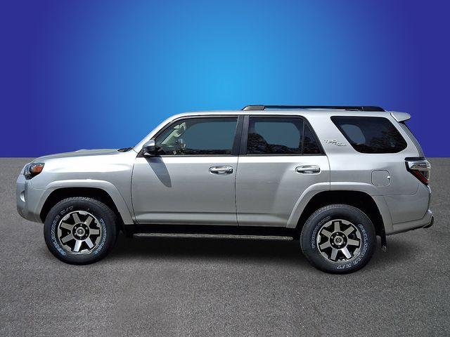 TOYOTA 4RUNNER - 7