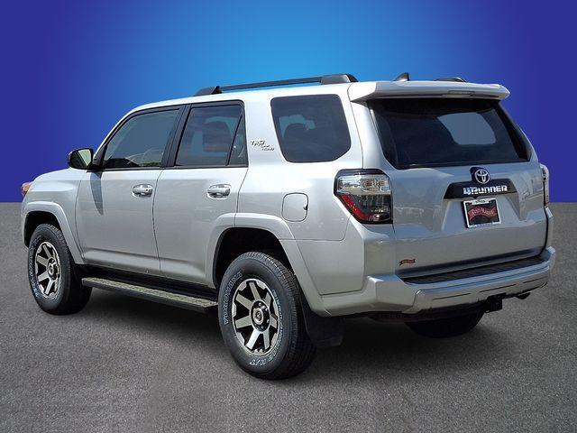 TOYOTA 4RUNNER - 6