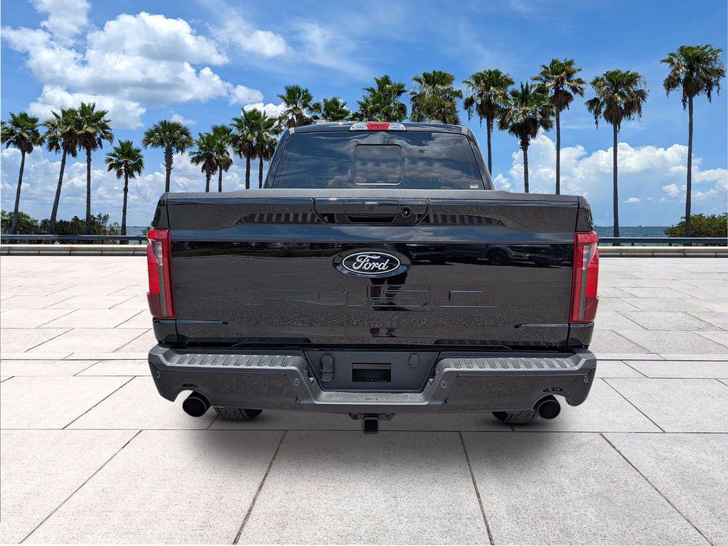 صورة 6 لـ 2026 FORD F-150 XLT