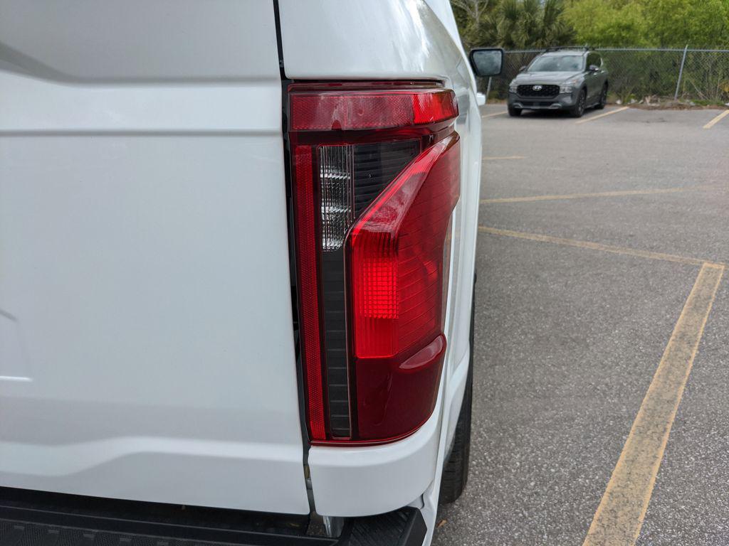 2026 FORD F-150 XLT 照片 10