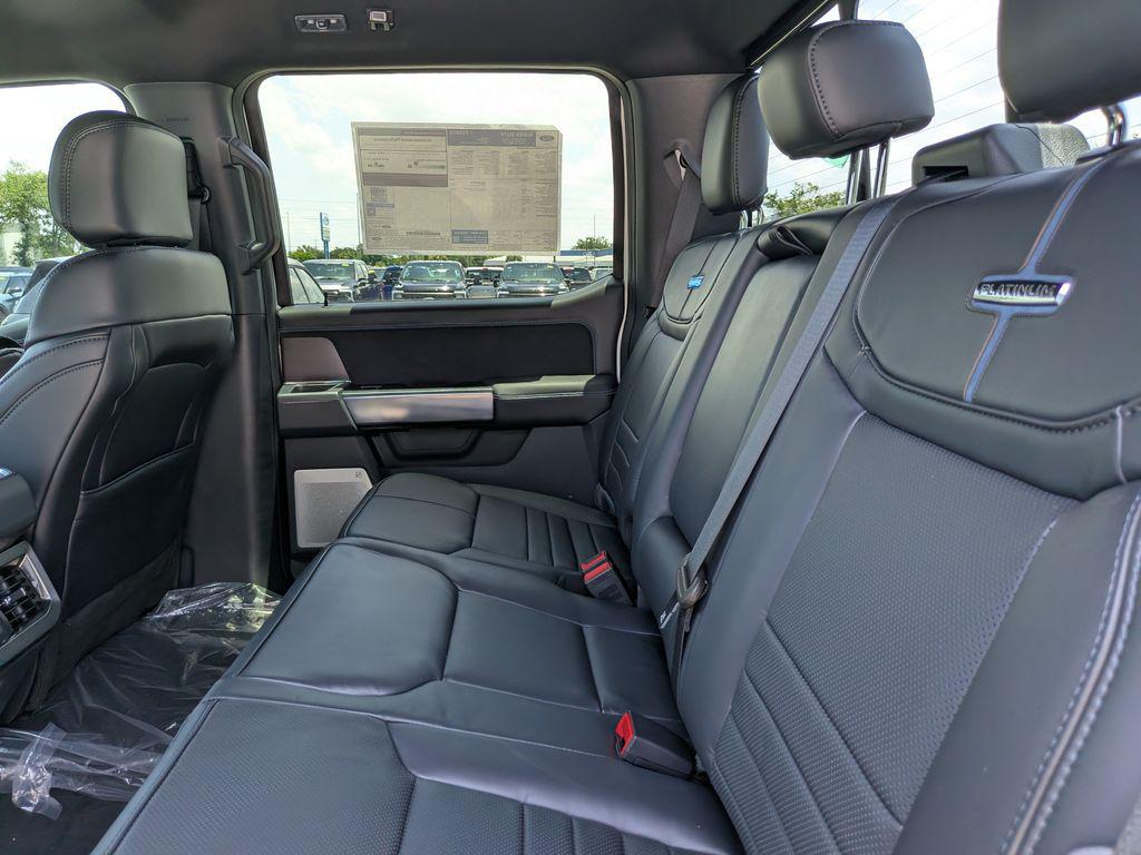 2026 FORD F-250 PLATINUM — миниатюра 18