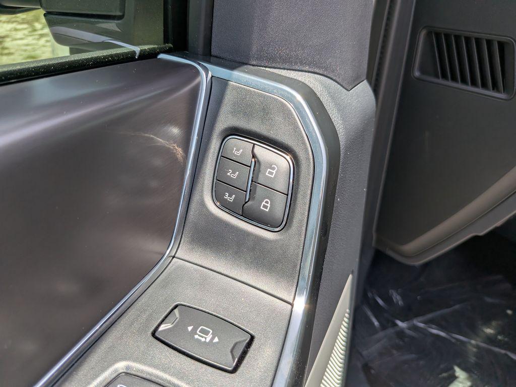 2026 FORD F-250 PLATINUM — миниатюра 21