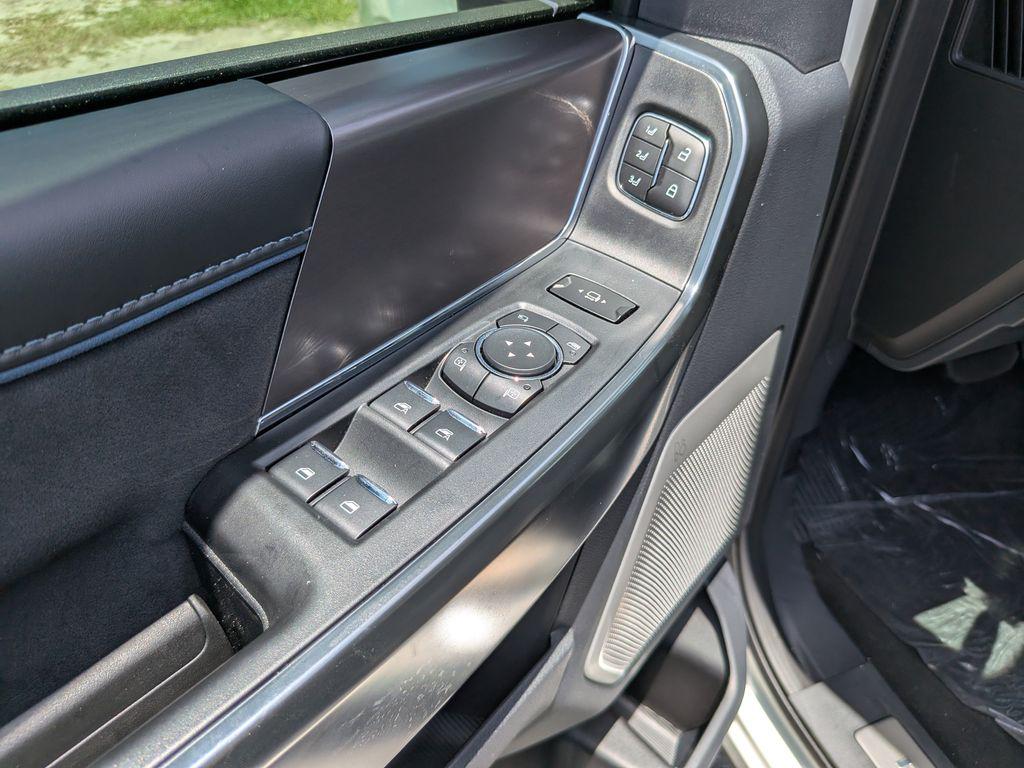 2026 FORD F-250 PLATINUM — миниатюра 20