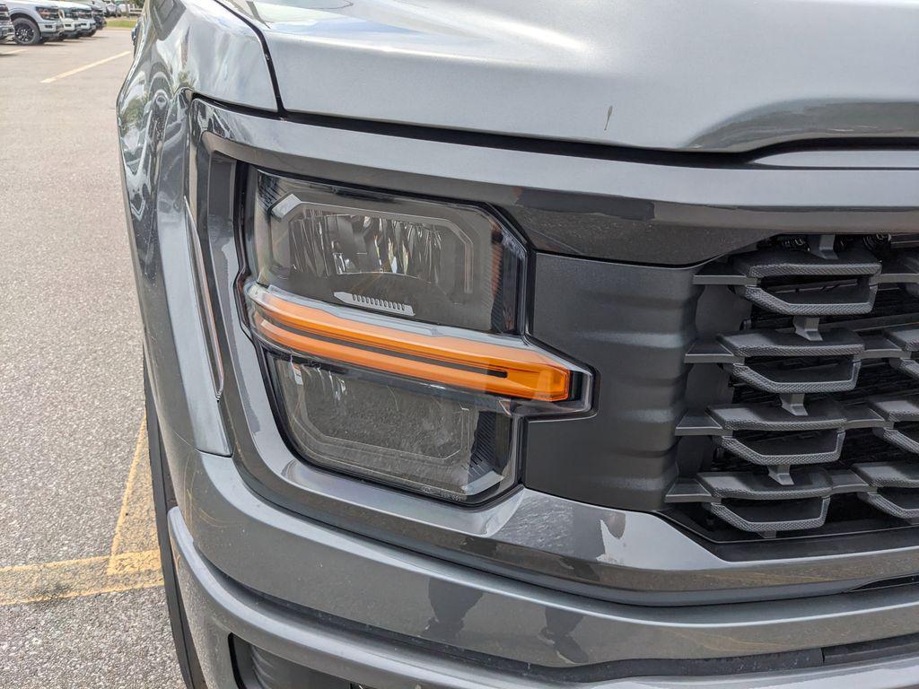 FORD F-150 STX - 9