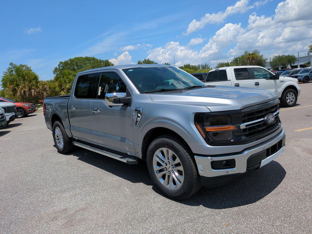 FORD F-150 XLT - 2