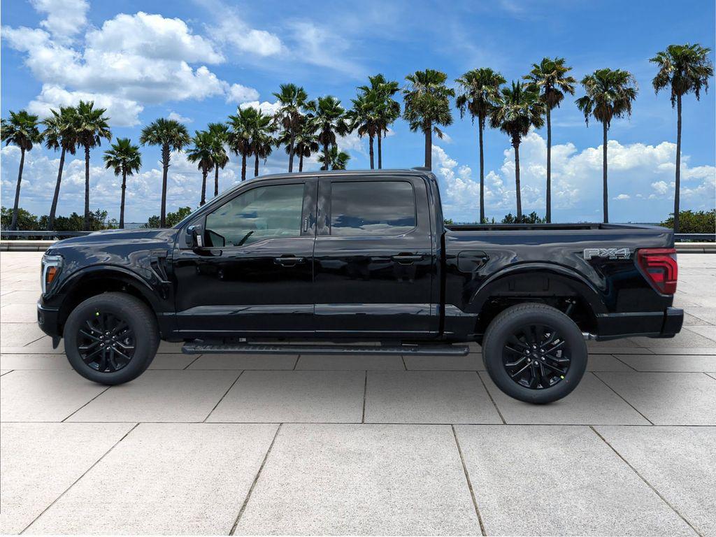 2026 FORD F-150 LARIAT photo 5