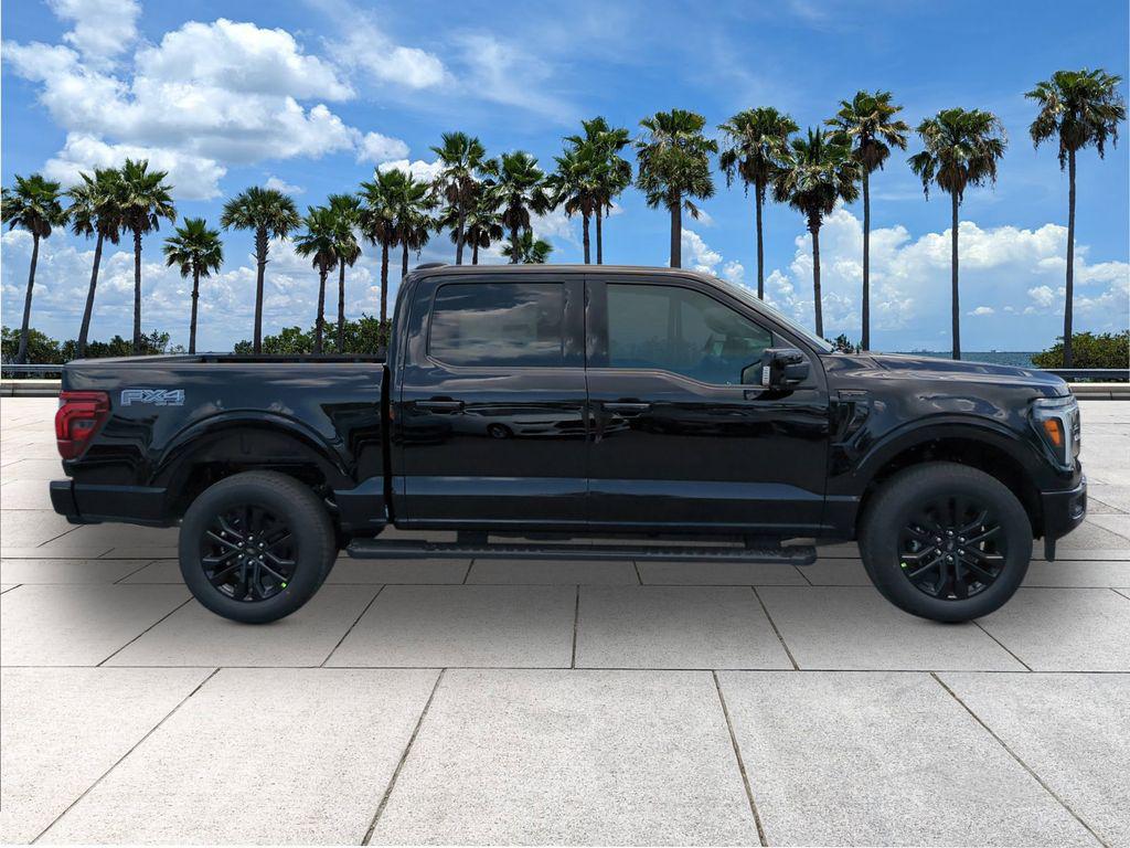 2026 FORD F-150 LARIAT photo 9
