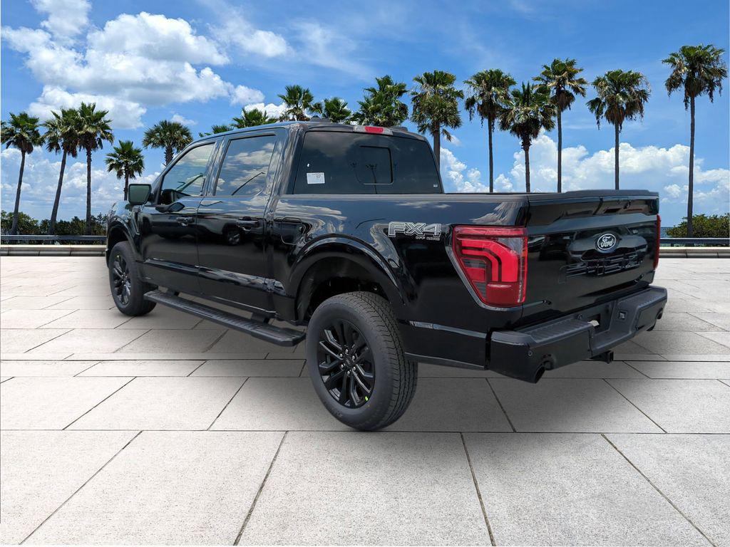 2026 FORD F-150 LARIAT photo 6