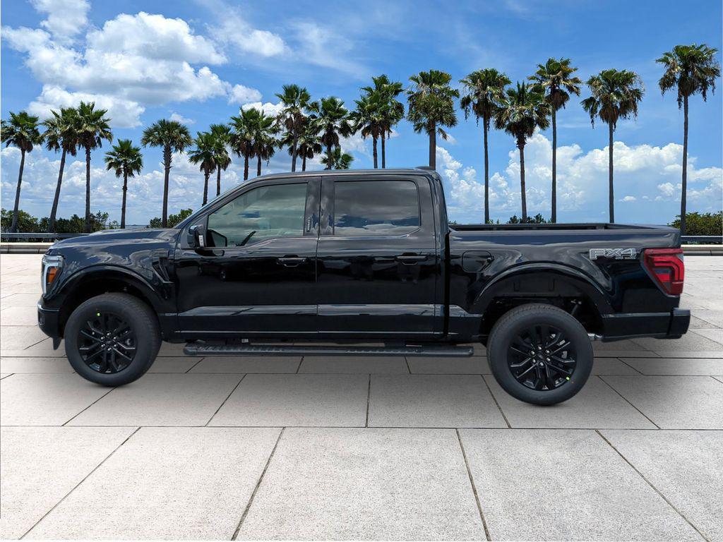 2026 FORD F-150 LARIAT photo 4