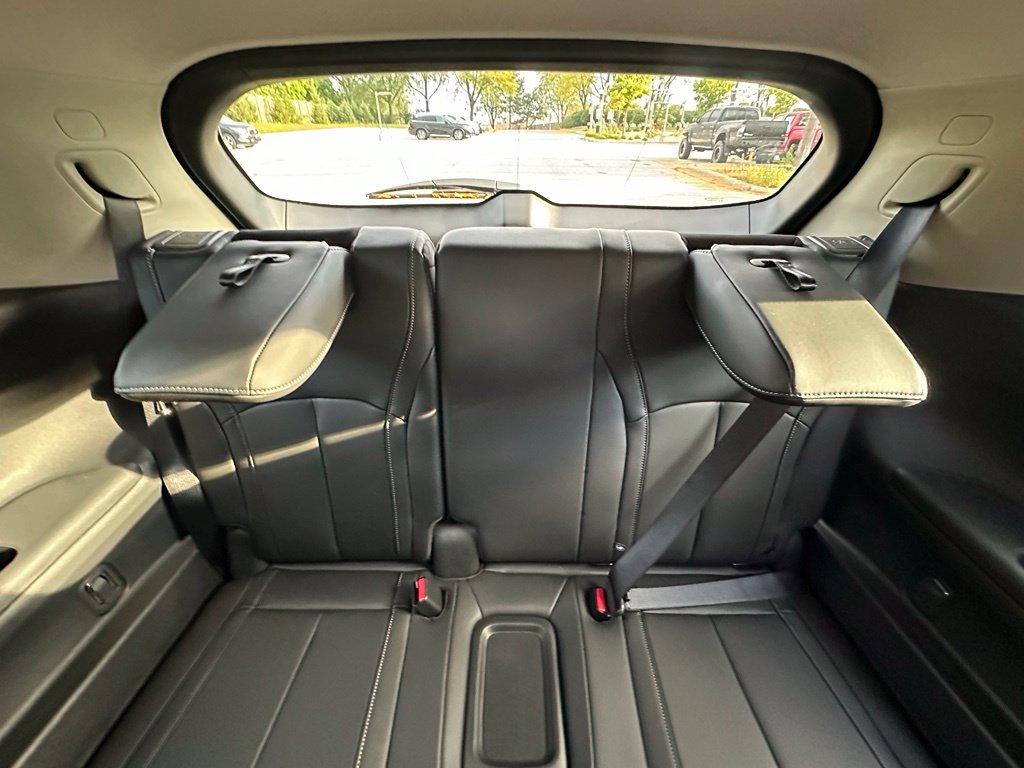 2027 Infiniti QX60 LUXE — миниатюра 19